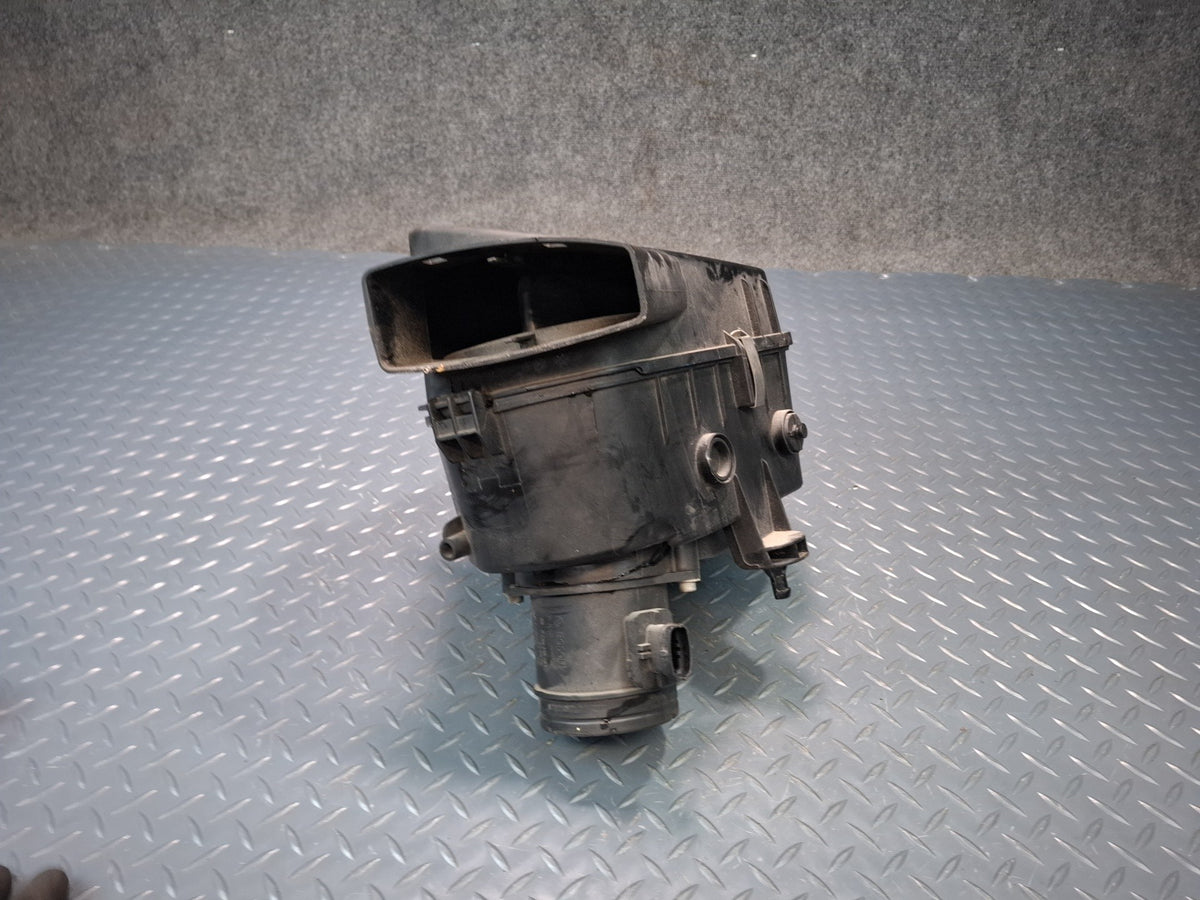 2017-2020 Maserati Levante M161 Left Air Intake Cleaner Filter Box w MAF Sensor
