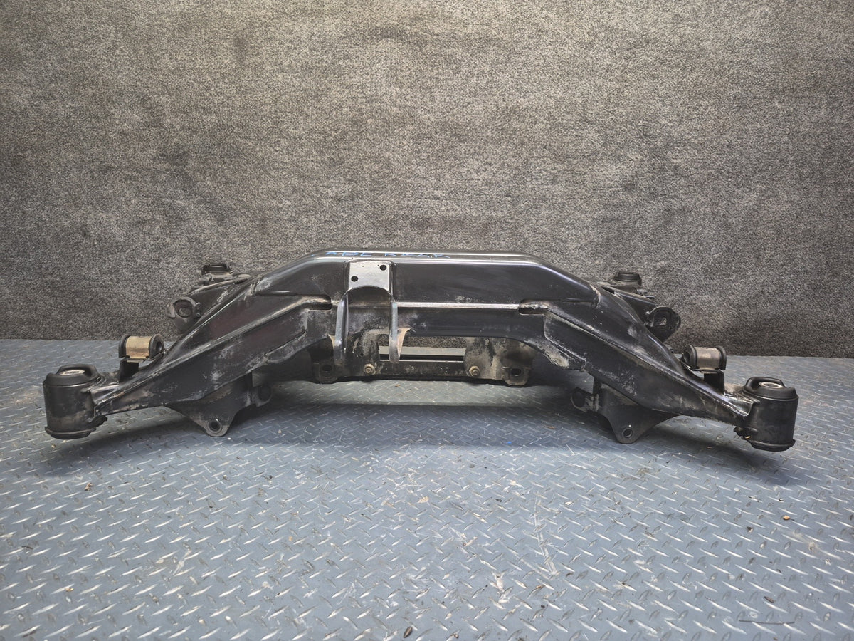 1994-1997 BMW E31 840Ci Rear Suspension Subframe Crossmember Carrier Cradle