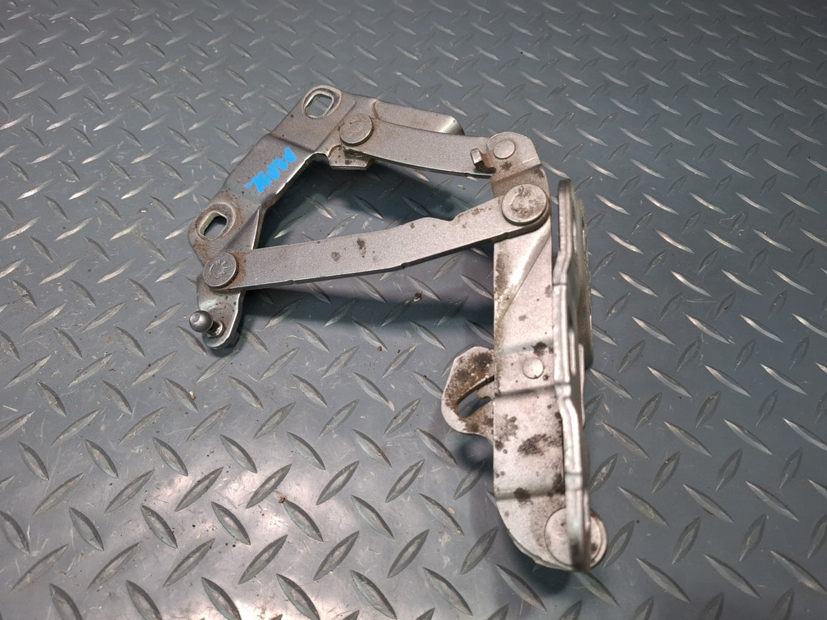 2012-2015 Mercedes X166 W166 Ml-class Front Left & Right Hood Hinge Set of 2