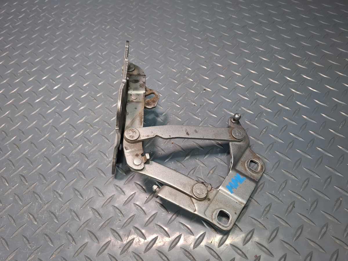 2012-2015 Mercedes X166 W166 Ml-class Front Left & Right Hood Hinge Set of 2