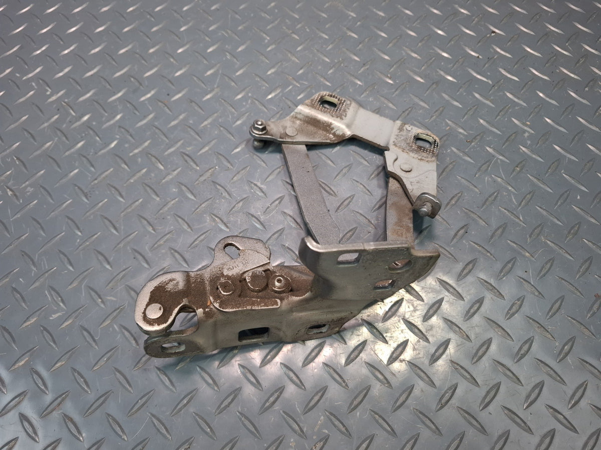 2012-2015 Mercedes X166 W166 Ml-class Front Left & Right Hood Hinge Set of 2