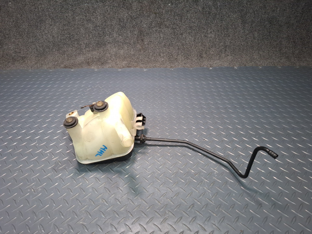 2012-2015 Mercedes W166 ML Engine Coolant Expansion Overflow Reservoir Tank