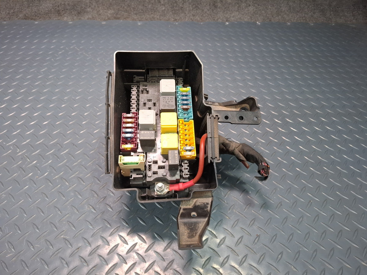 2012-2015 Mercedes W166 ML350 Engine Fuse Relay Box Module