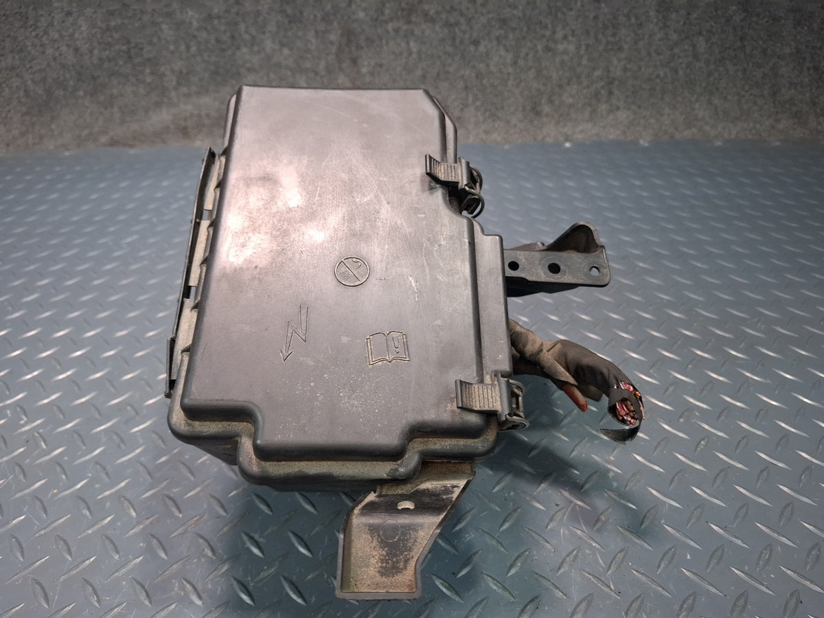 2012-2015 Mercedes W166 ML350 Engine Fuse Relay Box Module