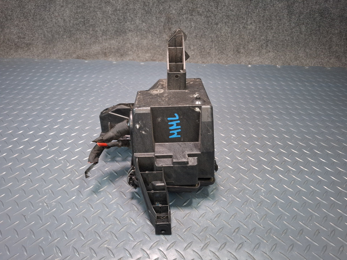 2012-2015 Mercedes W166 ML350 Engine Fuse Relay Box Module