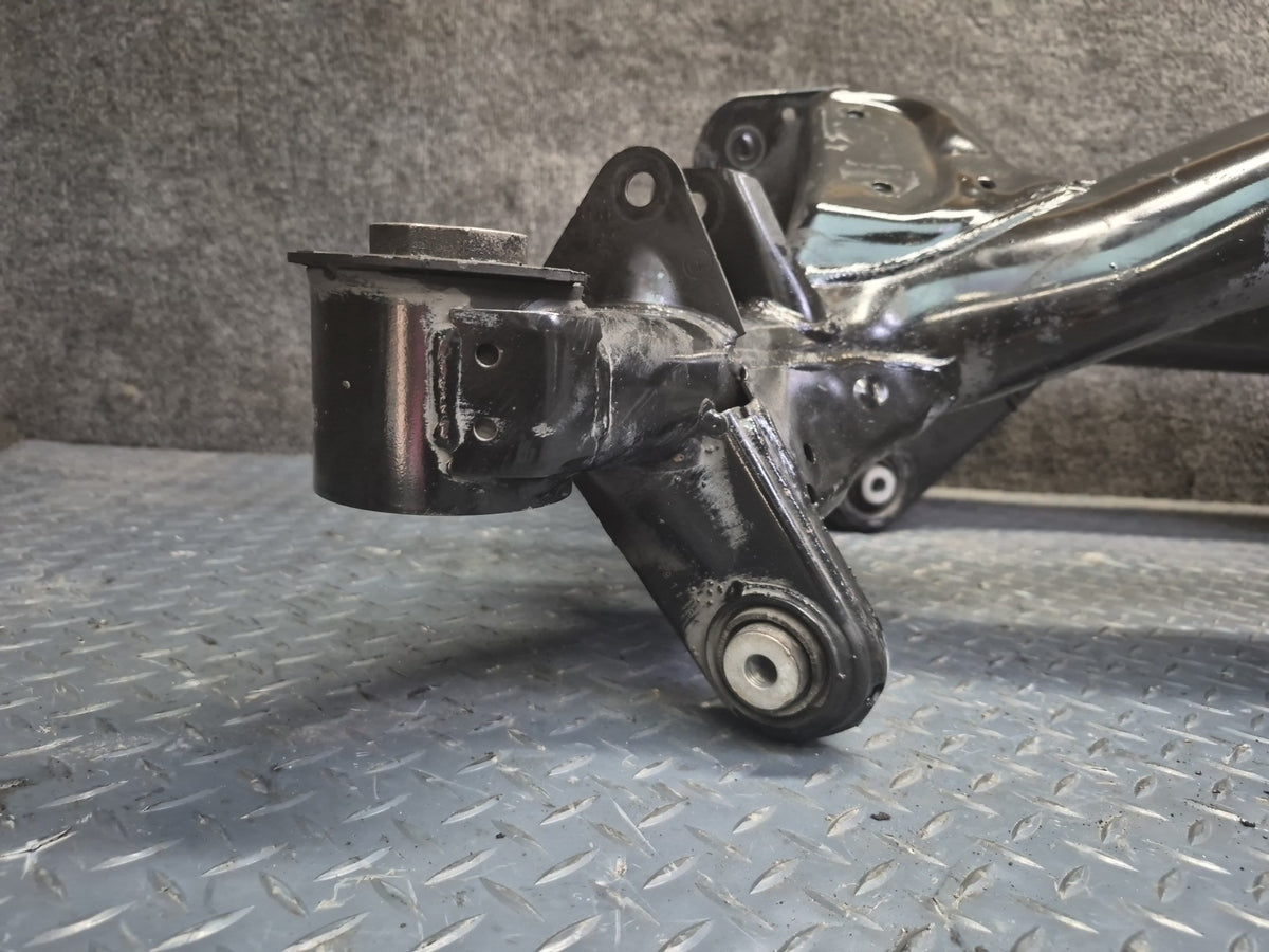 2008-2011 BMW E90 E92 E93 M3 Rear Axle Sub Frame Crossmember Carrier Cradle