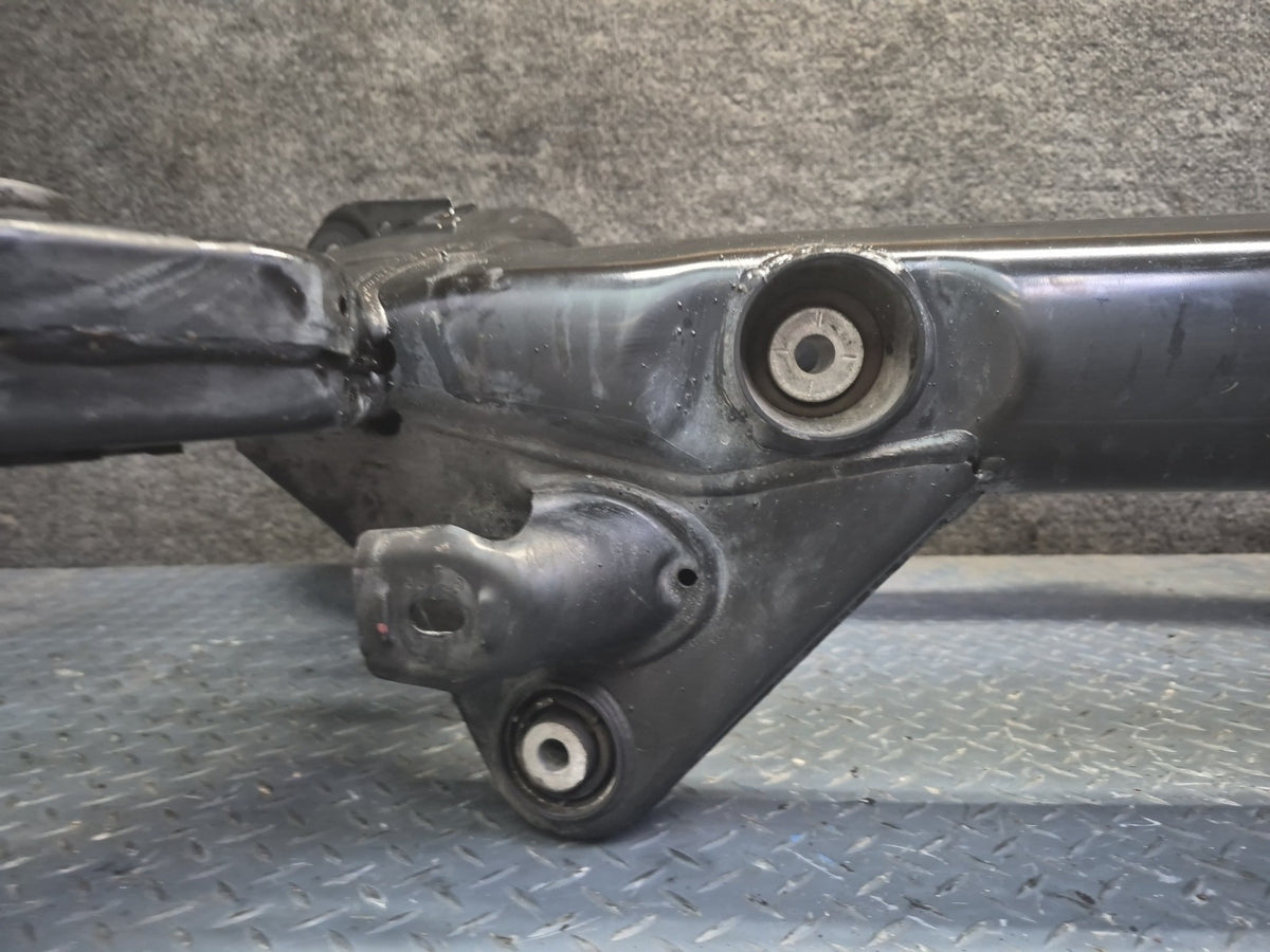 2008-2011 BMW E90 E92 E93 M3 Rear Axle Sub Frame Crossmember Carrier Cradle
