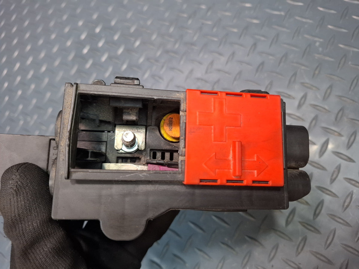 2012-2015 Mercedes W166 Ml-class Fuse Relay Junction Box 1665402450