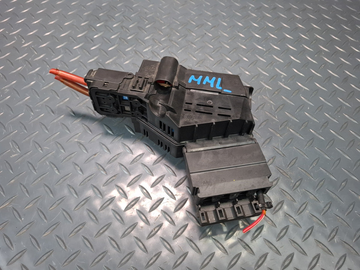2012-2015 Mercedes W166 Ml-class Fuse Relay Junction Box 1665402450