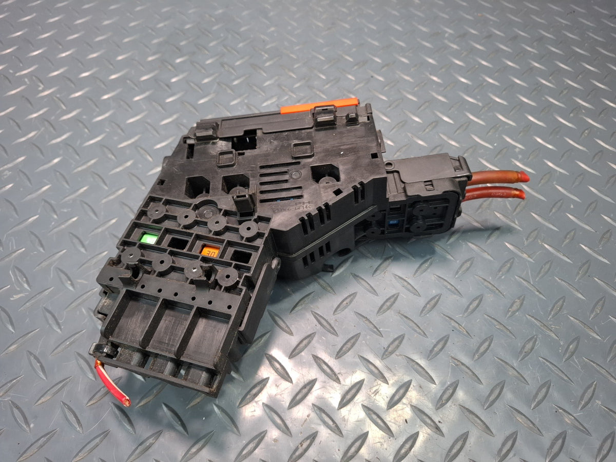 2012-2015 Mercedes W166 Ml-class Fuse Relay Junction Box 1665402450