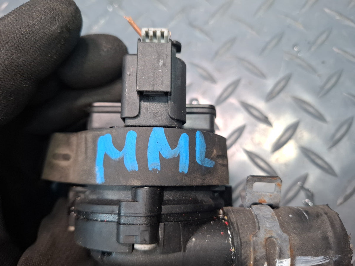 2012-2015 Mercedes W166 ML350 Diesel Engine Auxiliary AUX Water Pump