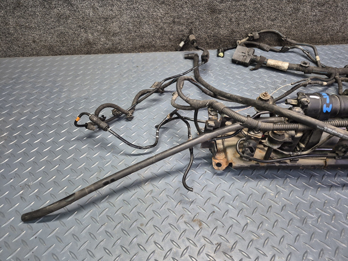 2017-2020 Maserati Levante M161 Rear Air Suspension Compressor Pump w Reservoirs
