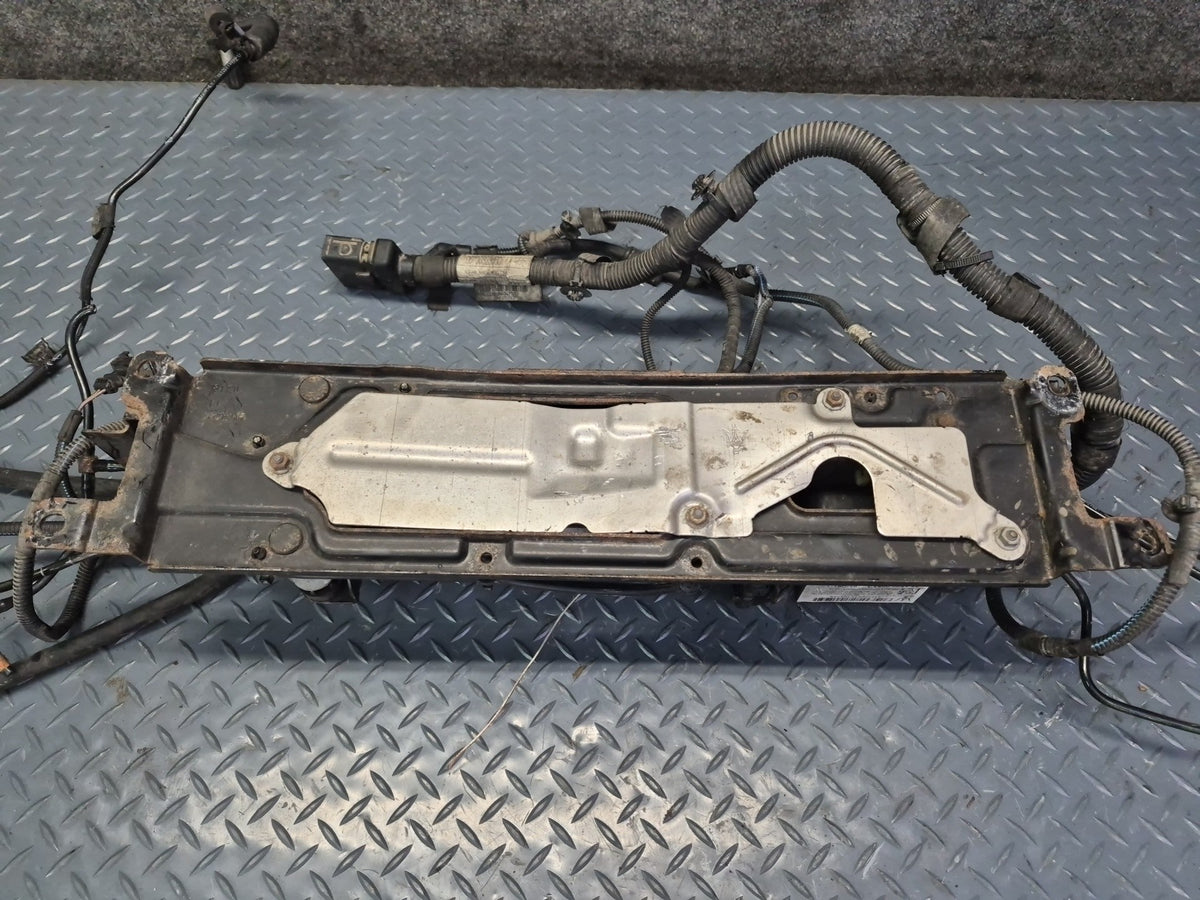 2017-2020 Maserati Levante M161 Rear Air Suspension Compressor Pump w Reservoirs