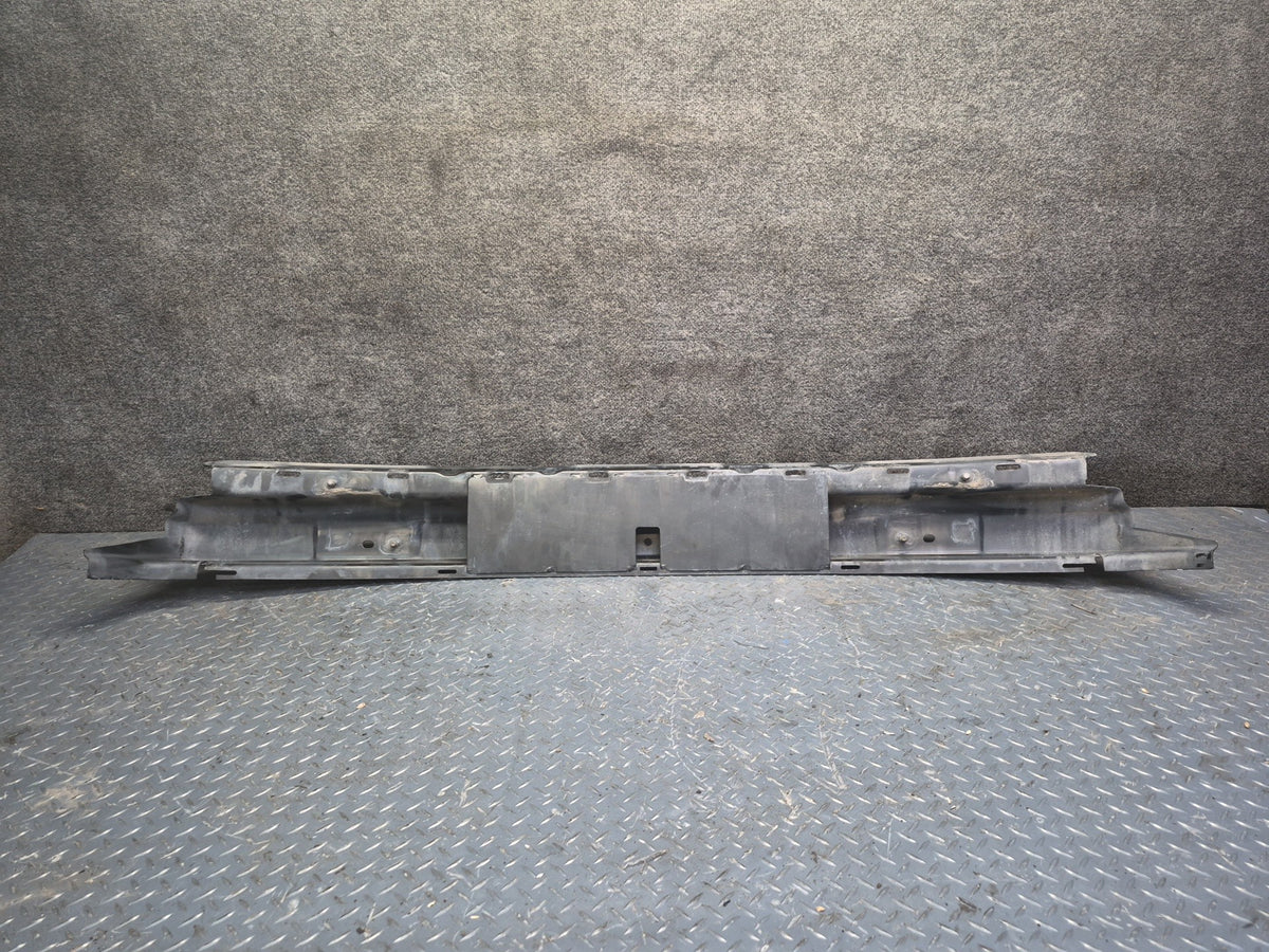 1994-1997 BMW E31 840Ci Rear Bumper Impact Reinforcement Bar