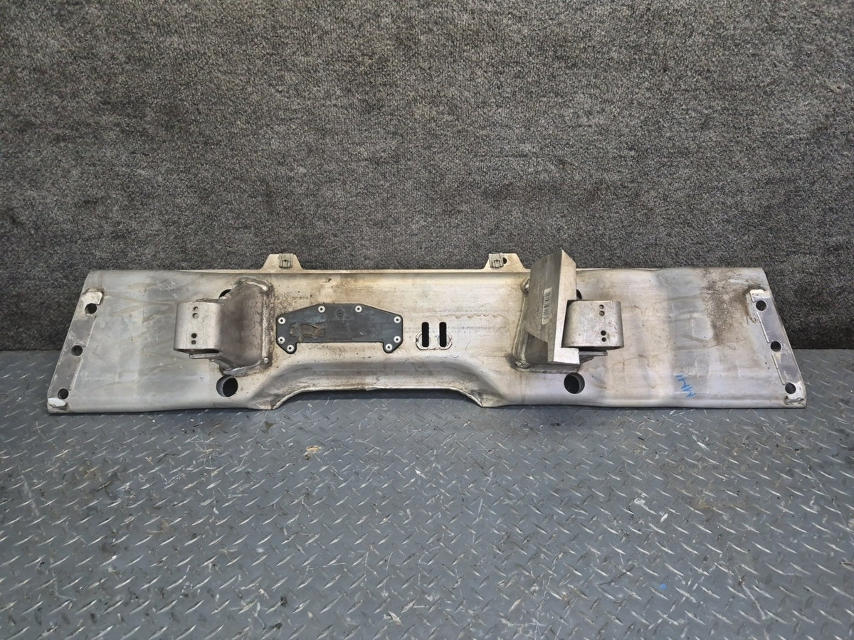2012-2015 Mercedes W166 ML350 Diesel AWD A/T Transmission Mount Bracket Support