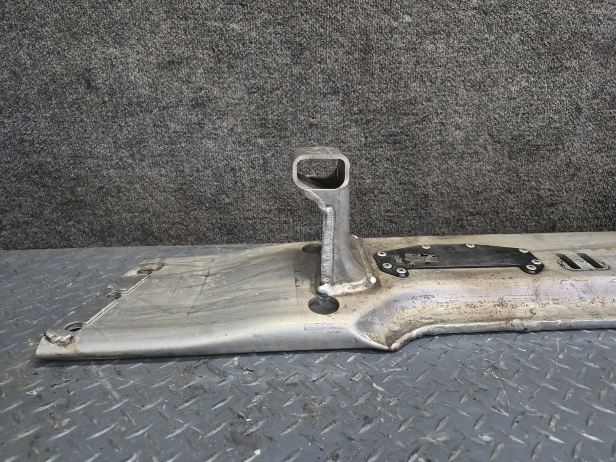 2012-2015 Mercedes W166 ML350 Diesel AWD A/T Transmission Mount Bracket Support
