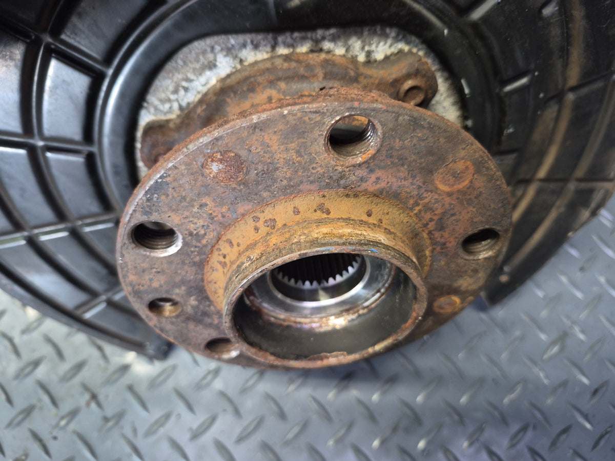 17-20 Maserati Levante M161 AWD Rear Right Spindle Knuckle Wheel Hub Bearing