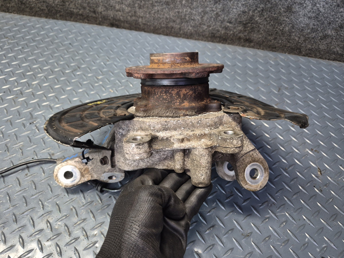 17-20 Maserati Levante M161 AWD Rear Right Spindle Knuckle Wheel Hub Bearing