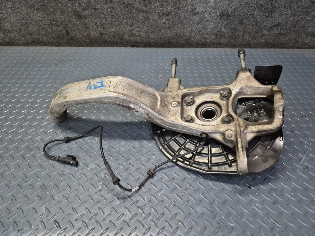 17-20 Maserati Levante M161 3.0L AWD Front Left Spindle Knuckle Wheel Hub