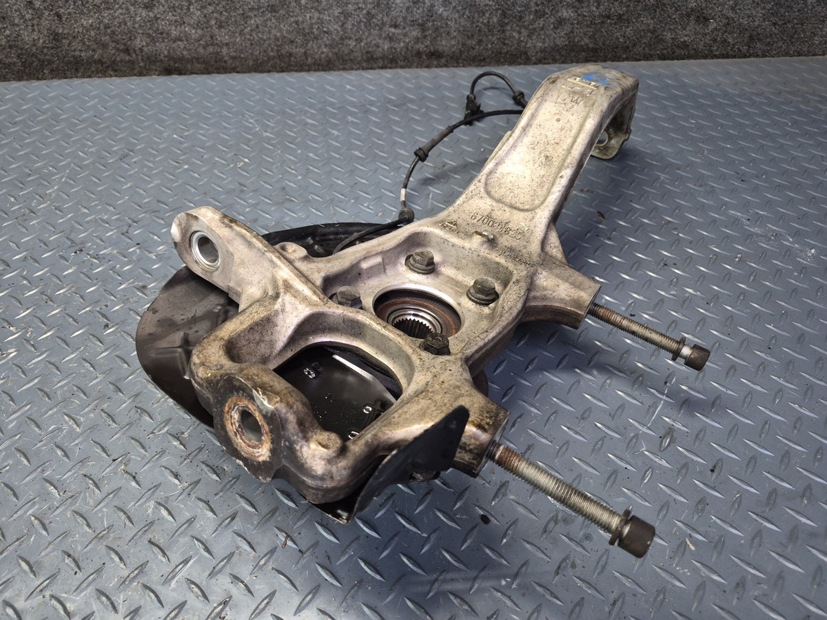 17-20 Maserati Levante M161 3.0L AWD Front Left Spindle Knuckle Wheel Hub