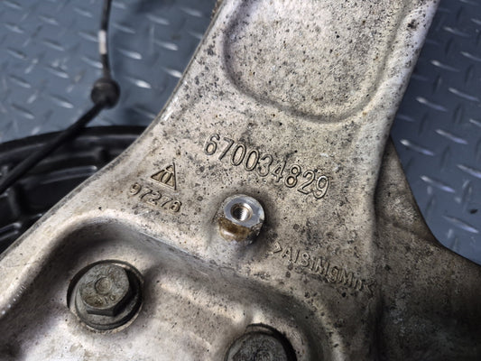 17-20 Maserati Levante M161 3.0L AWD Front Left Spindle Knuckle Wheel Hub