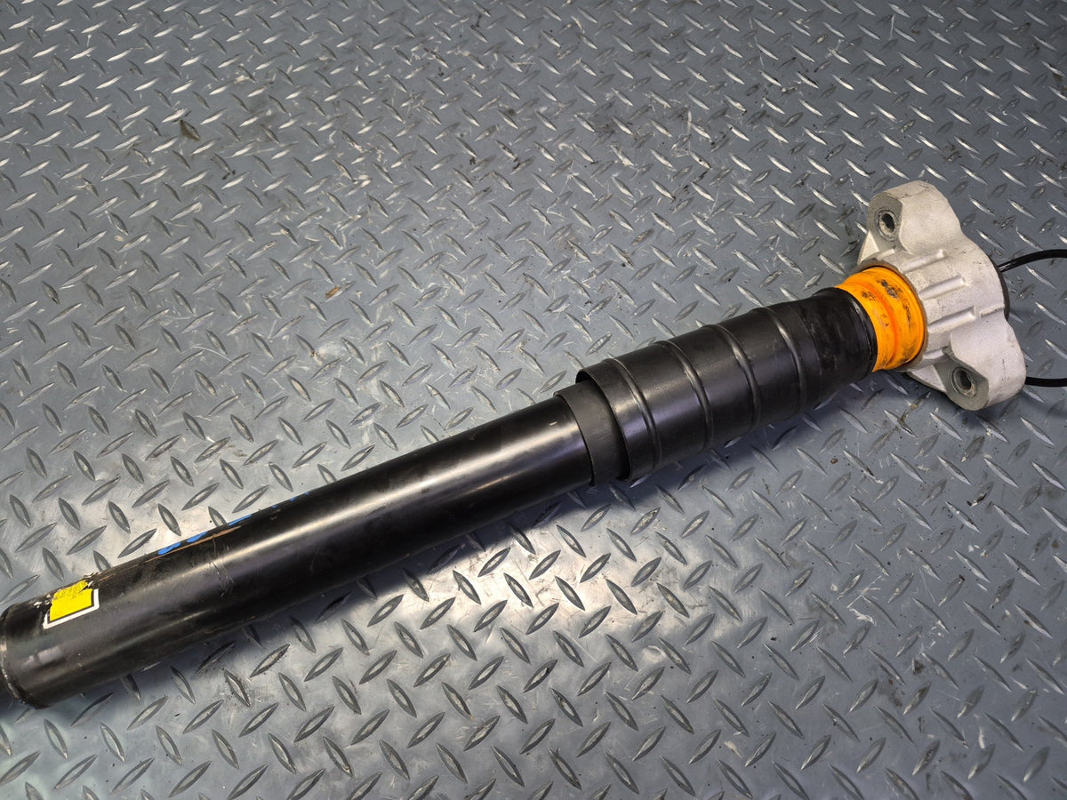 17-20 Maserati Levante M161 AWD Rear Left & Right Air Strut Shock Absorber Set