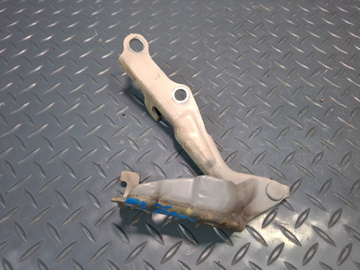 1998-2007 Lexus UZJ100L LX470 Front Left & Right Side Hood Hinge Set of 2