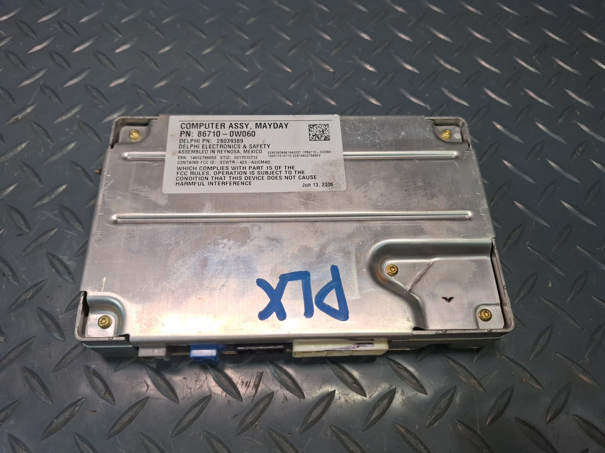 2005-2007 Lexus UZJ100L LX470 Telephone Mayday Computer Control Module