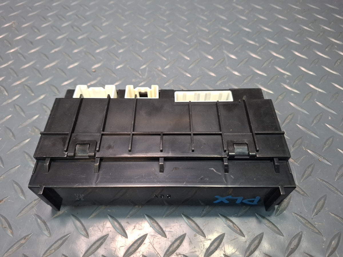 2003-2007 Lexus UZJ100L LX470 A/C Air Conditioner Amplifier Hvac Control Module
