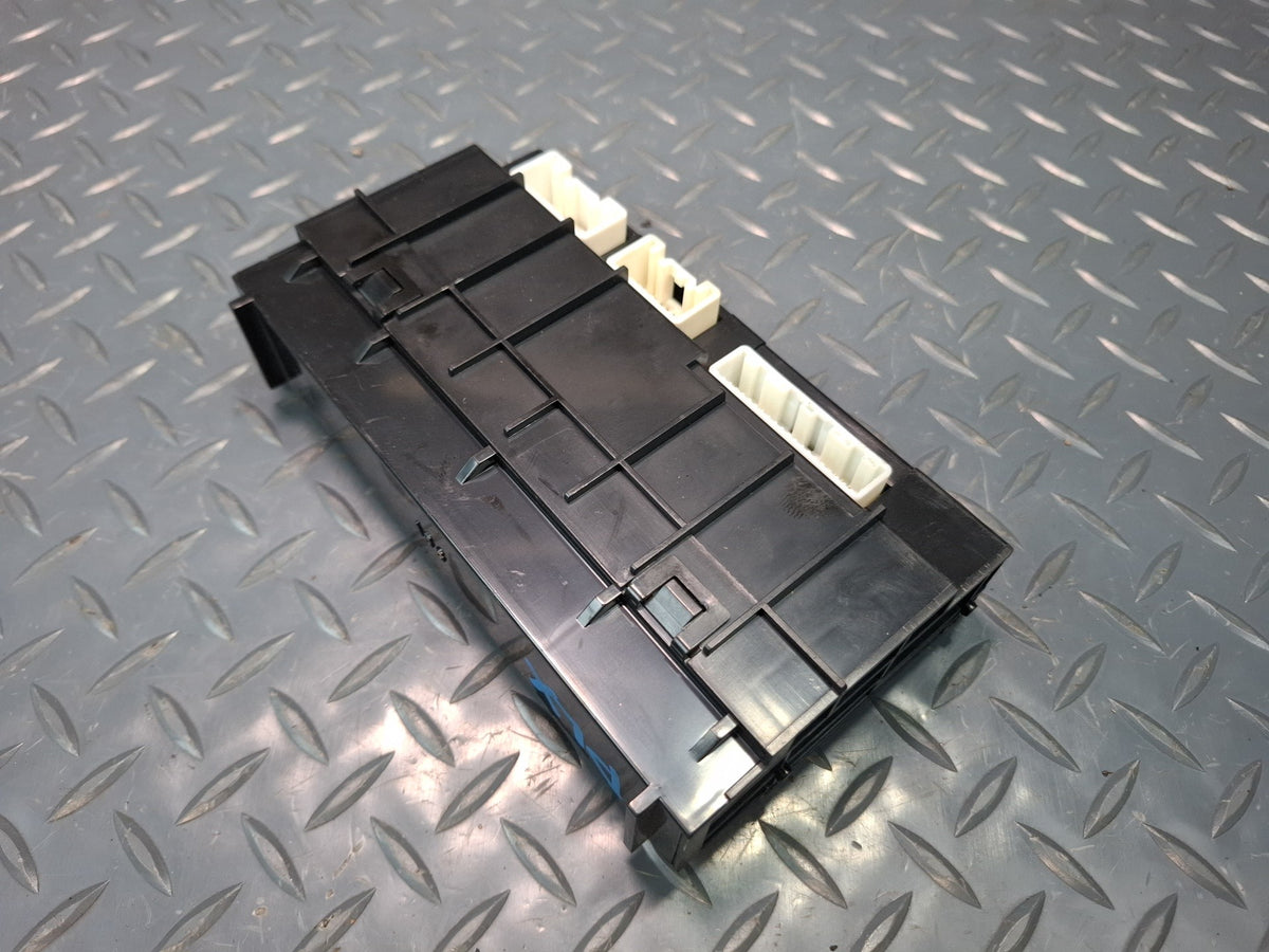 2003-2007 Lexus UZJ100L LX470 A/C Air Conditioner Amplifier Hvac Control Module