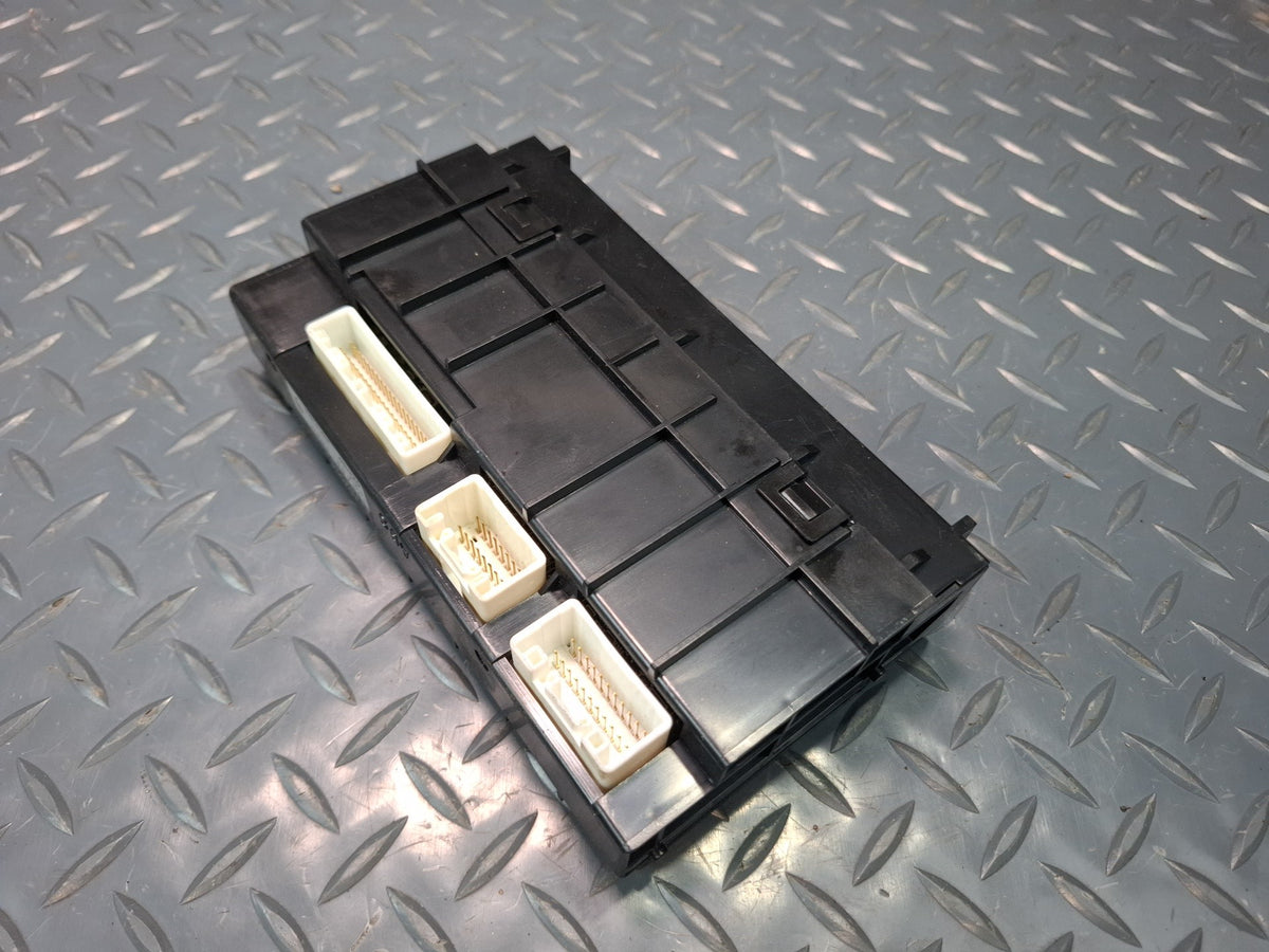 2003-2007 Lexus UZJ100L LX470 A/C Air Conditioner Amplifier Hvac Control Module