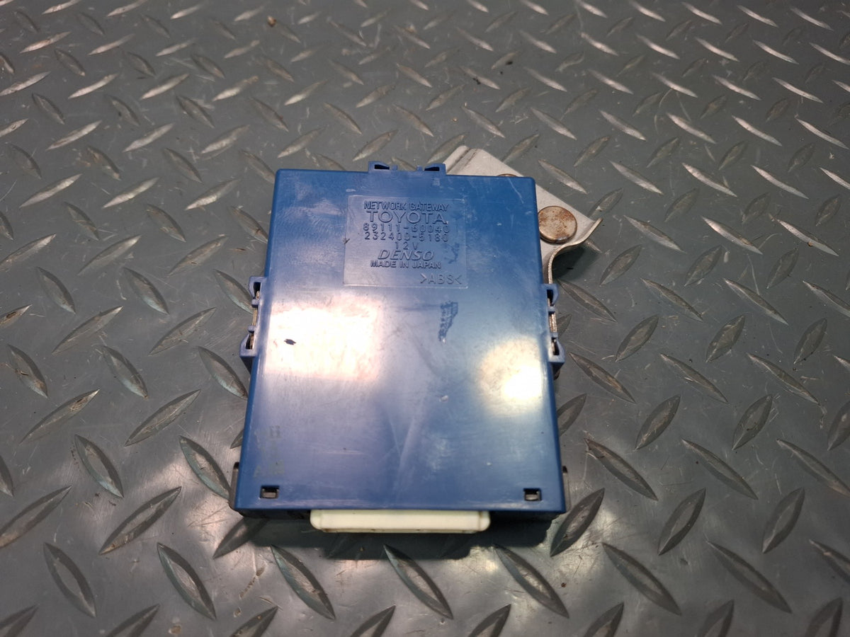 2006-2007 Lexus UZJ100L LX470 Network Gateway Computer Control Module