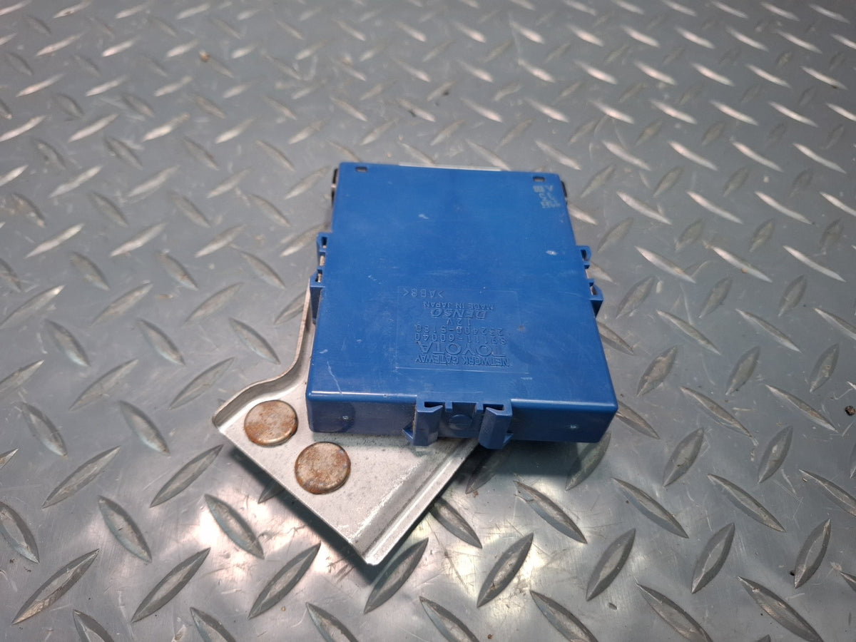 2006-2007 Lexus UZJ100L LX470 Network Gateway Computer Control Module