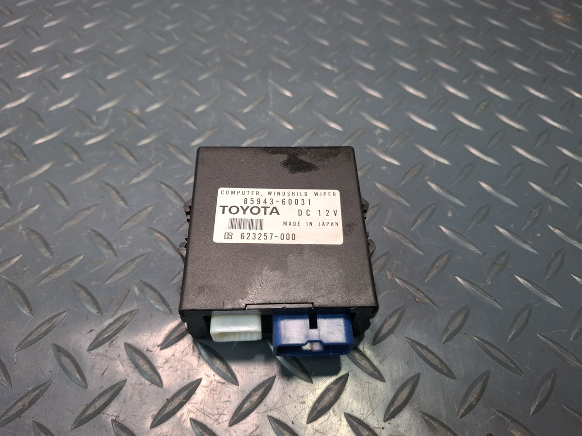 2003-2007 Lexus UZJ100L LX470 Windshield Wiper Control Module 85943-60031