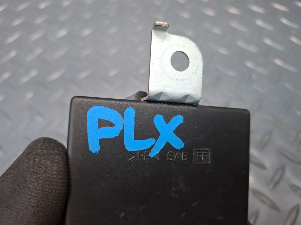 2003-2007 Lexus UZJ100L LX470 Windshield Wiper Control Module 85943-60031