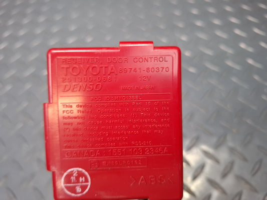 2003-2007 Lexus UZJ100L LX470 Door Control Receiver Computer Control Module
