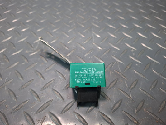 2006-2007 Lexus UZJ100L LX470 Turn Signal Indicator Flasher Relay 81980-60080