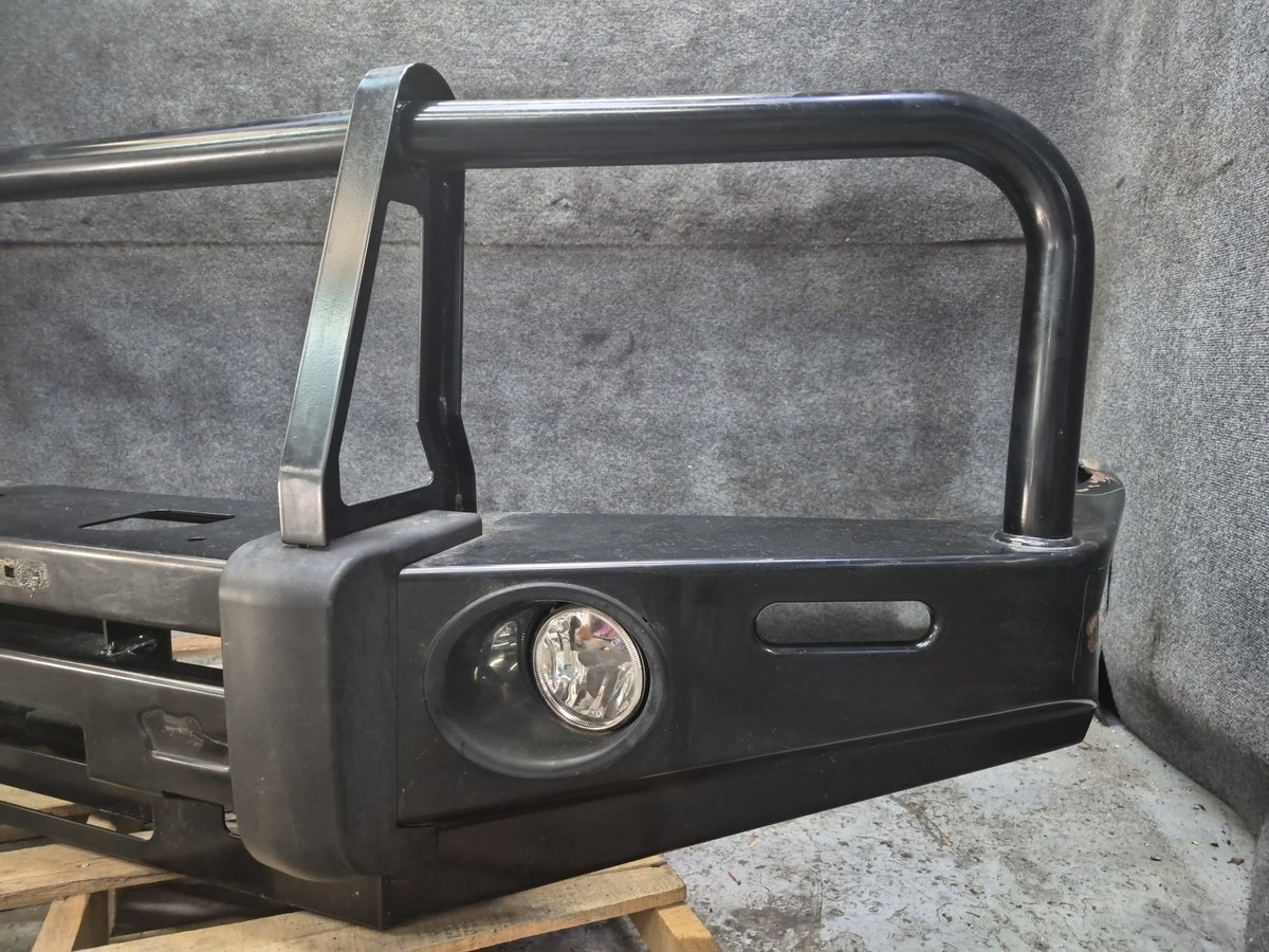 1998-2007 Lexus UZJ100L LX470 Front Off-road Bumper Bull Bar Ironman Damaged