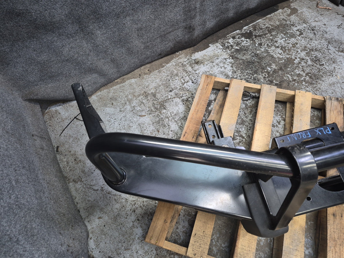 1998-2007 Lexus UZJ100L LX470 Front Off-road Bumper Bull Bar Ironman Damaged