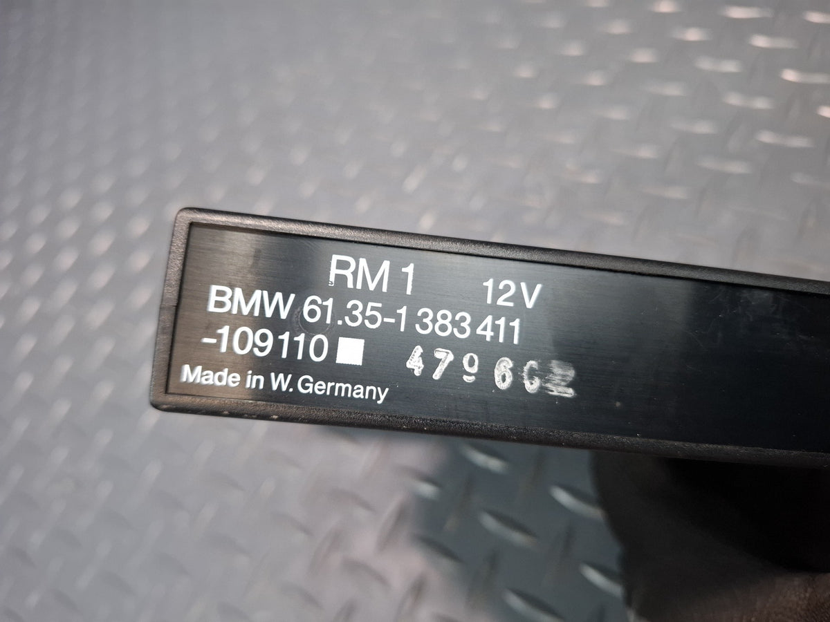 1994-1997 BMW E31 840Ci RM1 Relay Control Module Unit 1383411