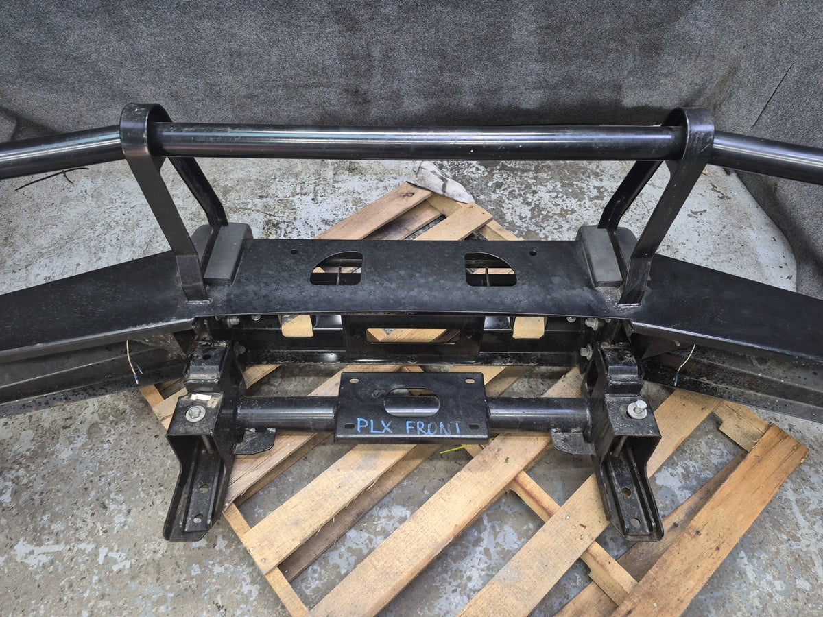 1998-2007 Lexus UZJ100L LX470 Front Off-road Bumper Bull Bar Ironman Damaged