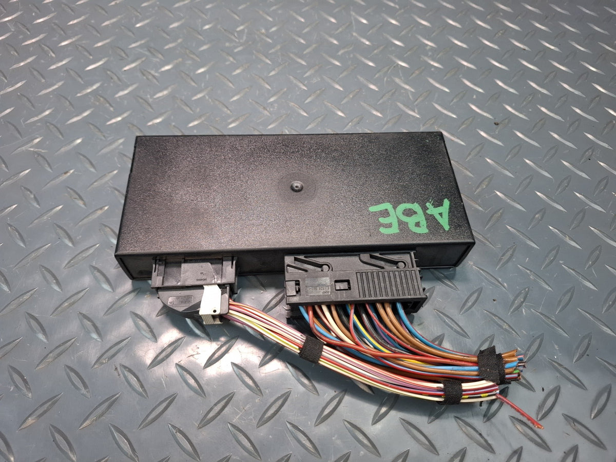 1994-1997 BMW E31 840Ci RM1 Relay Control Module Unit 1383411