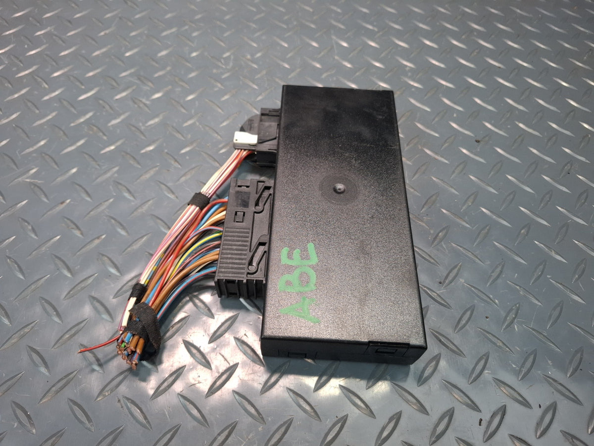 1994-1997 BMW E31 840Ci RM1 Relay Control Module Unit 1383411
