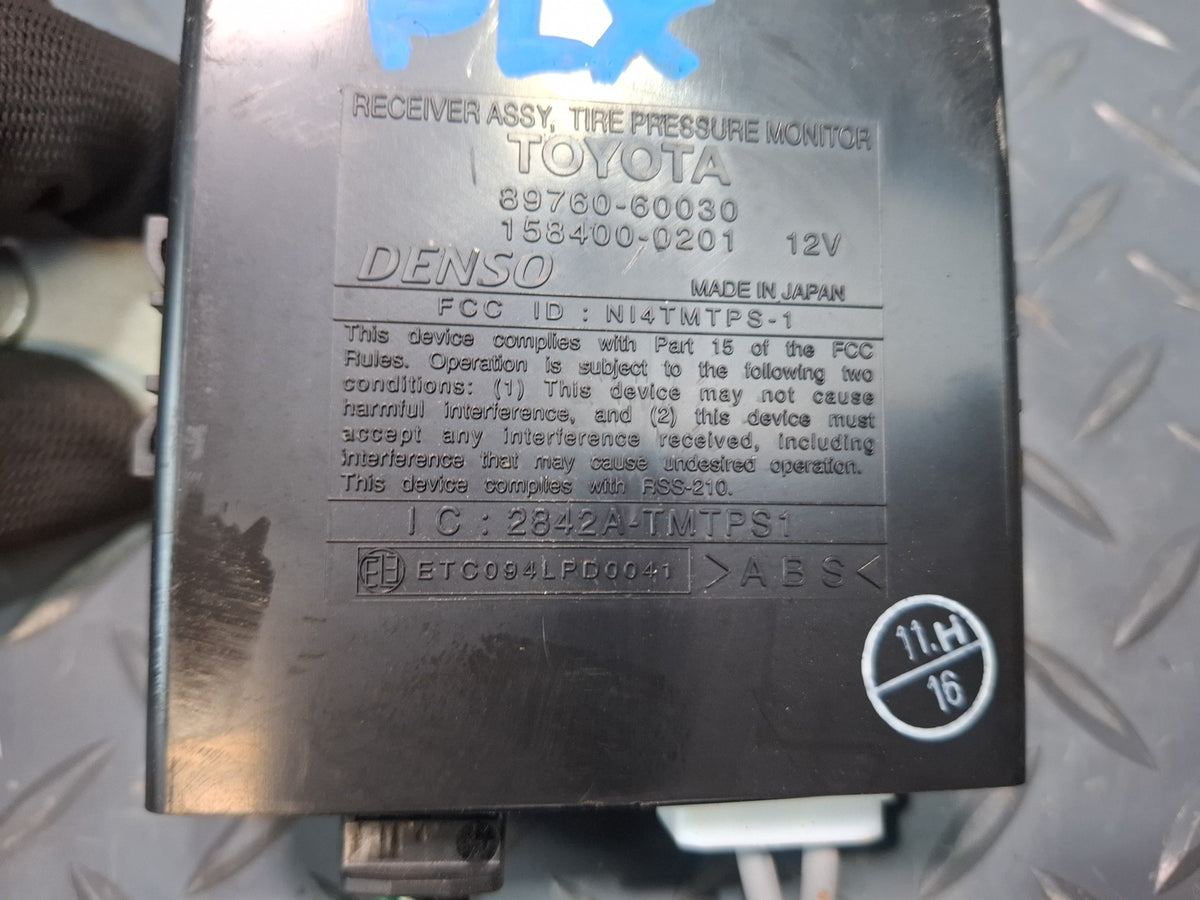 2006-2007 Lexus UZJ100L LX470 TPMS Tire Pressure Monitor Control Module