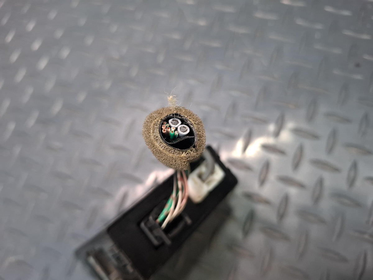 2006-2007 Lexus UZJ100L LX470 TPMS Tire Pressure Monitor Control Module
