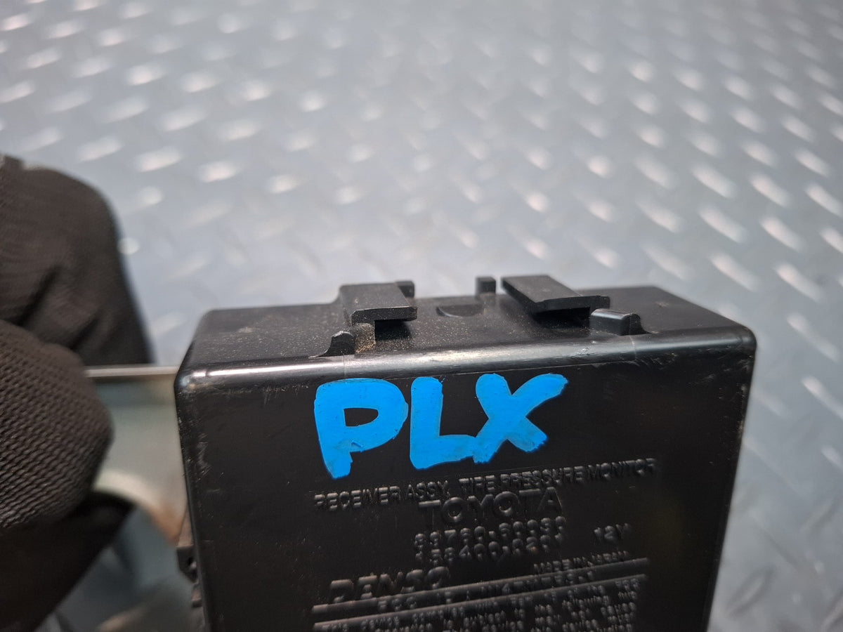 2006-2007 Lexus UZJ100L LX470 TPMS Tire Pressure Monitor Control Module
