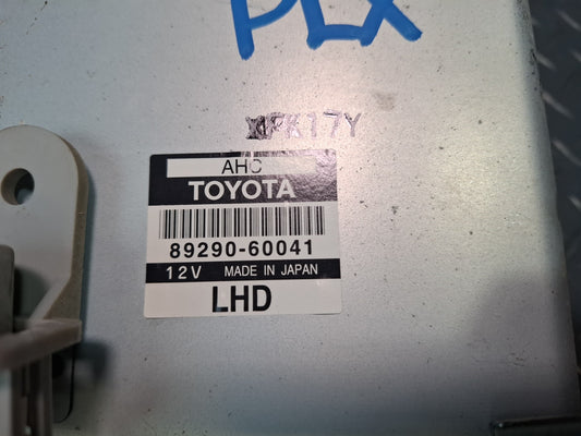 2003-2007 Lexus UZJ100L LX470 Suspension Control Computer Module 89290-60041