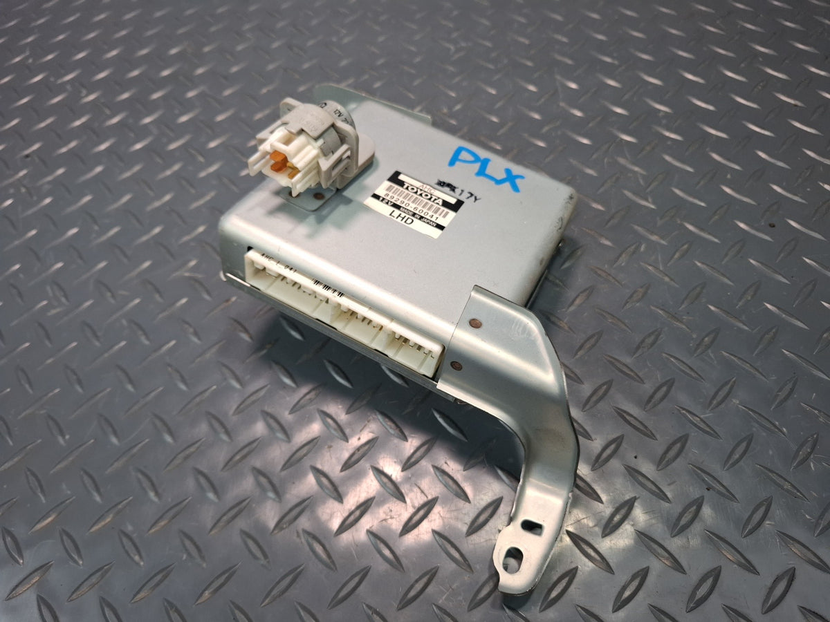 2003-2007 Lexus UZJ100L LX470 Suspension Control Computer Module 89290-60041
