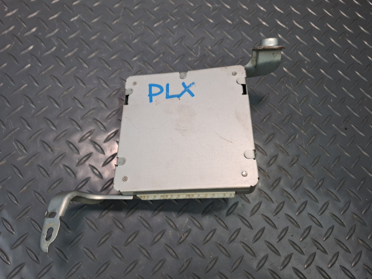2003-2007 Lexus UZJ100L LX470 Suspension Control Computer Module 89290-60041