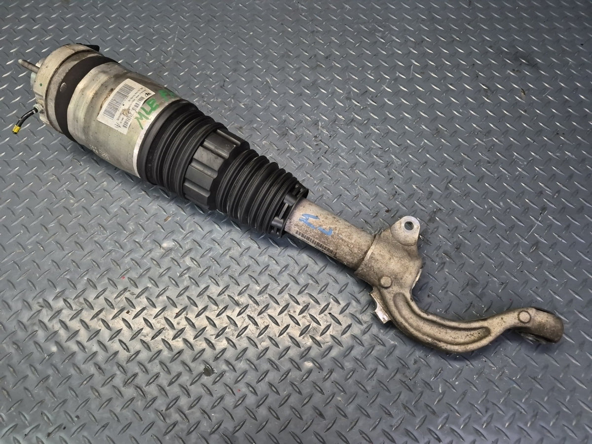 2017-2020 Maserati Levante M161 AWD Front Right Air Strut Shock Absorber 88K